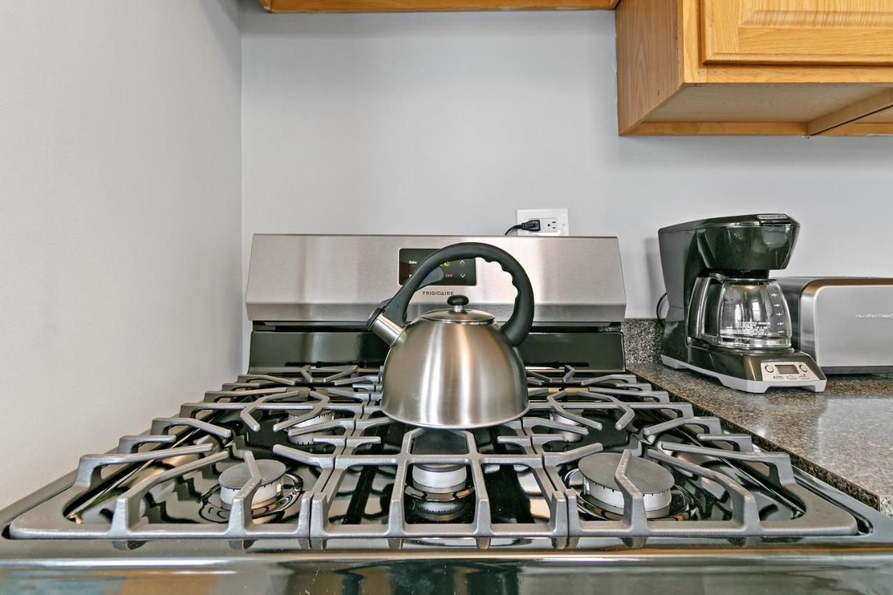 Captivating 1Br Apt With Full Kitchen - Belmont I4 Chicago Esterno foto